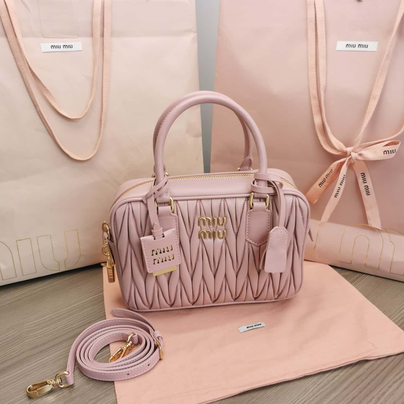 Bolsa MIU MIU too pretty