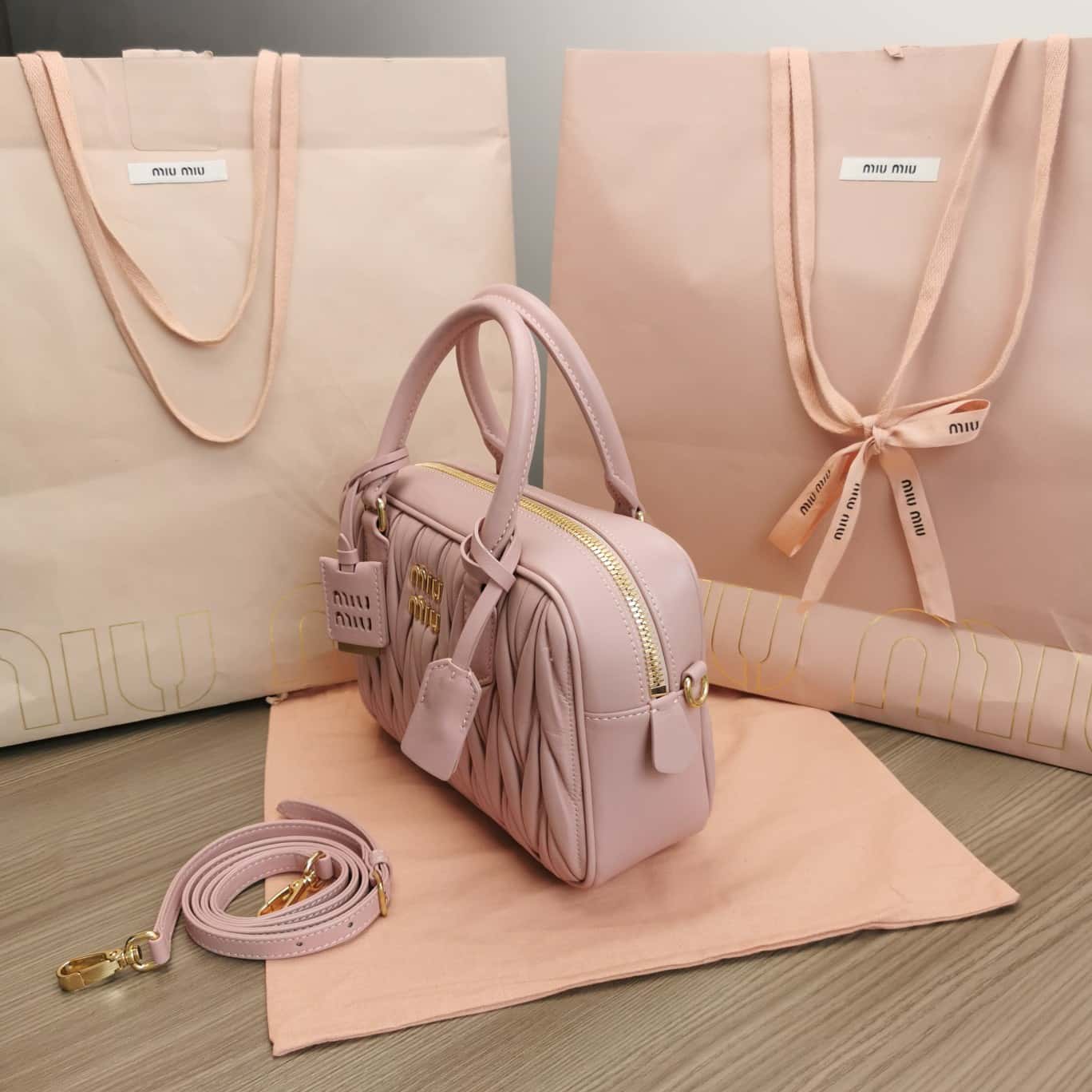 Bolsa MIU MIU too pretty