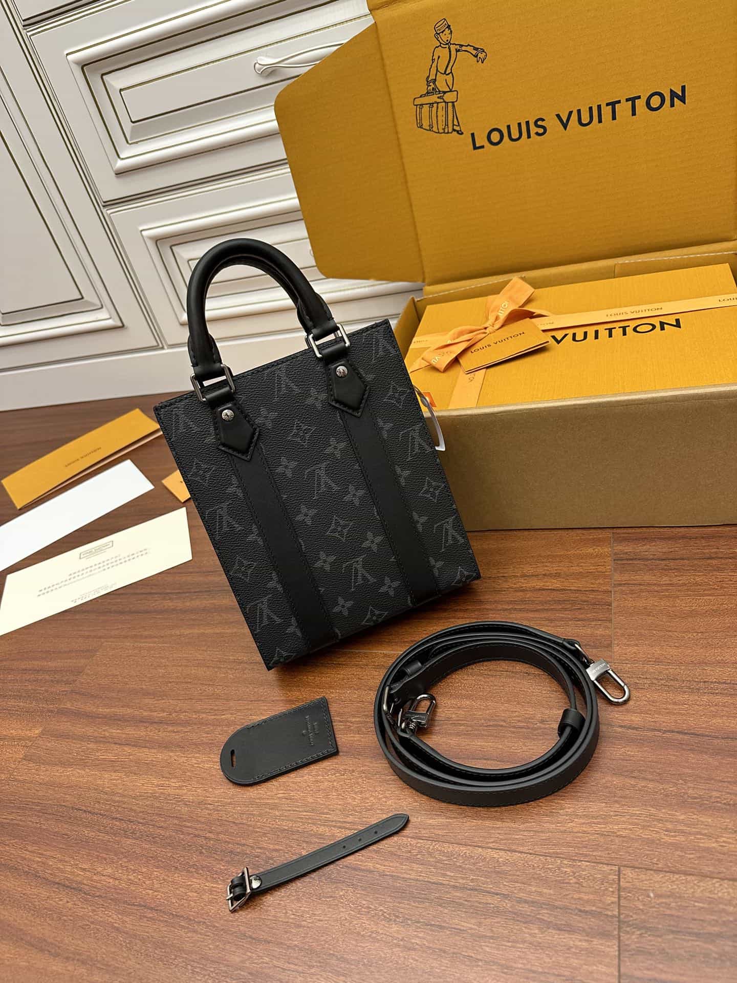 Bolsa Louis Vuitton SAC PLAT