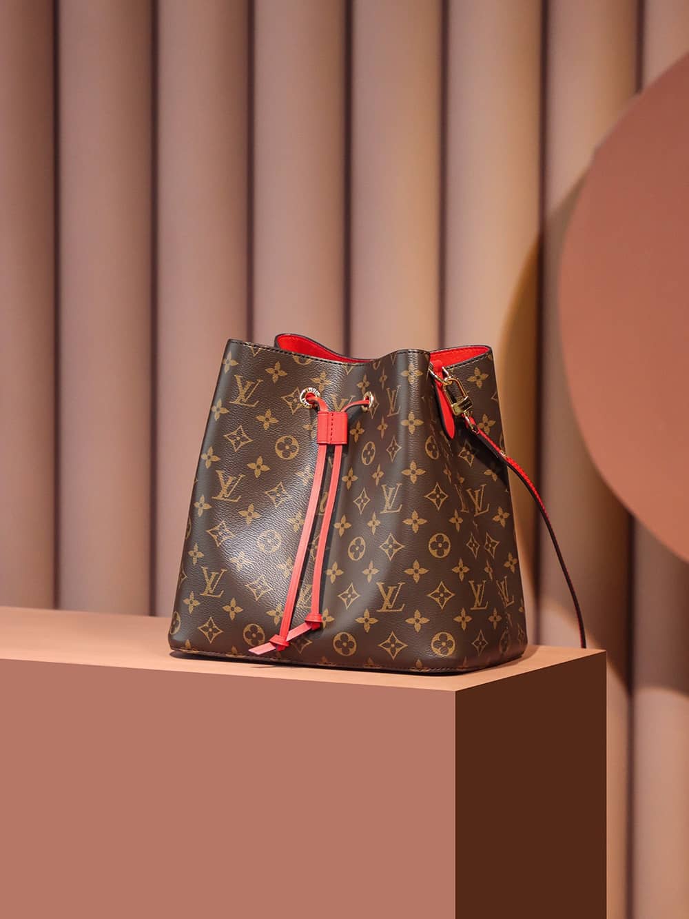 Bolsa Louis Vuitton NéoNoé