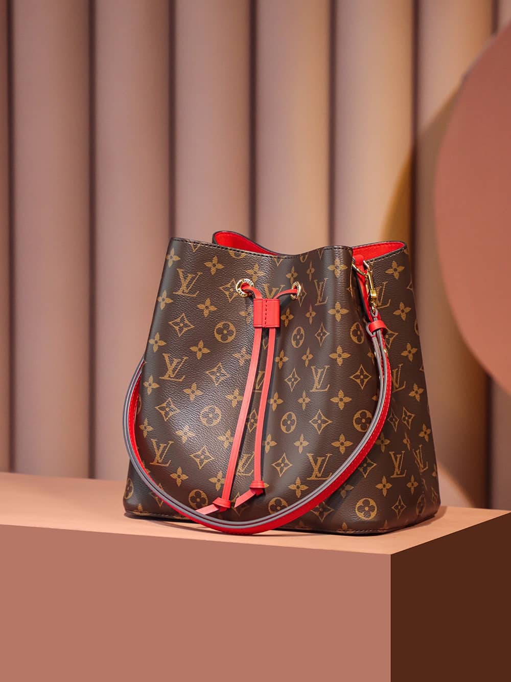 Bolsa Louis Vuitton NéoNoé