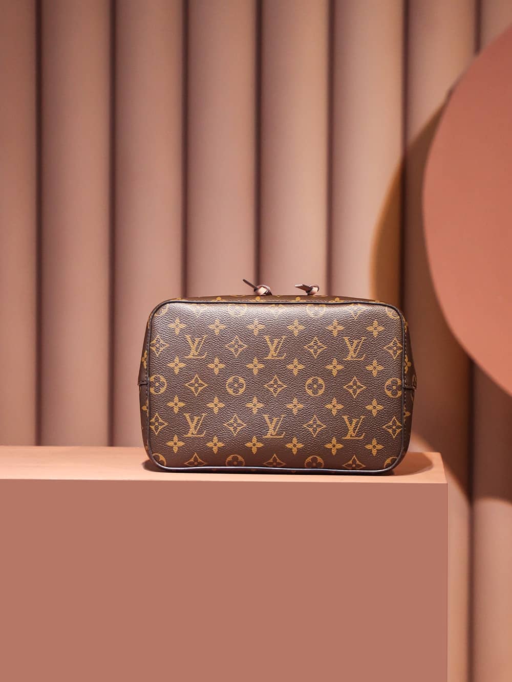 Bolsa Louis Vuitton M44022 NéoNoé