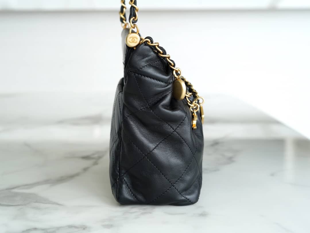 Bolsa CHANEL 23p mini 22bag