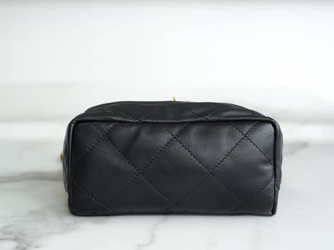 Bolsa CHANEL 23p mini 22bag