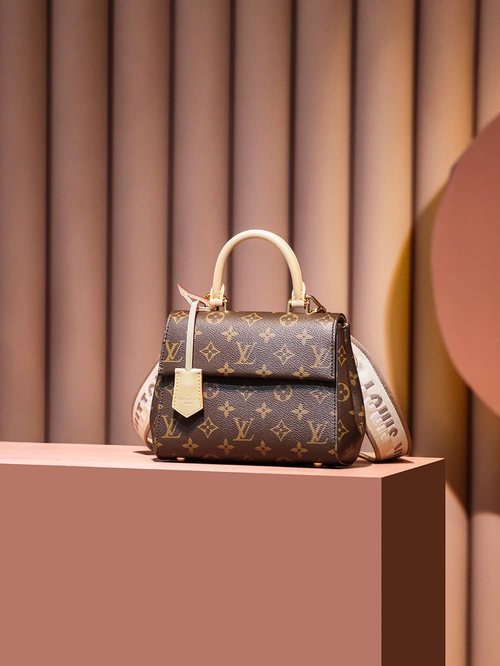Bolsa Louis Vuitton Félicie Pochette