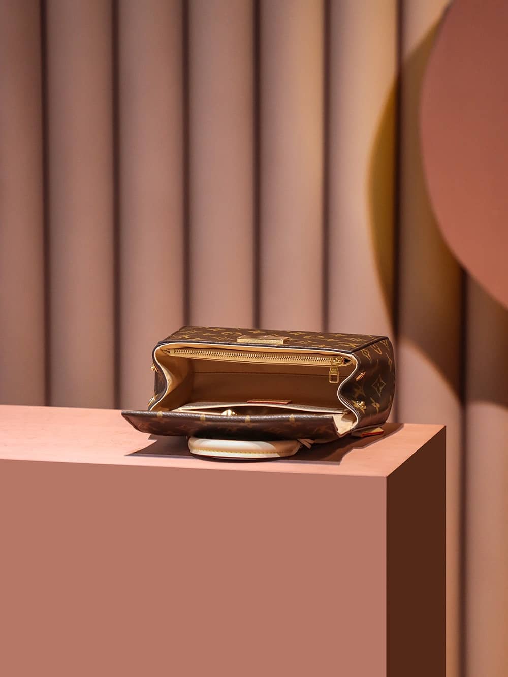 Bolsa Louis Vuitton Félicie Pochette