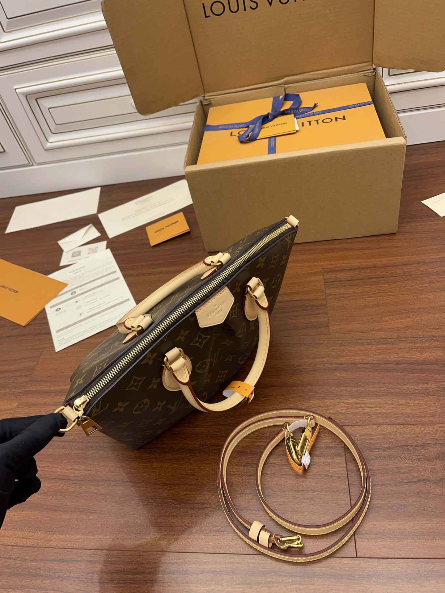 Bolsa Louis Vuitton Boétie PM