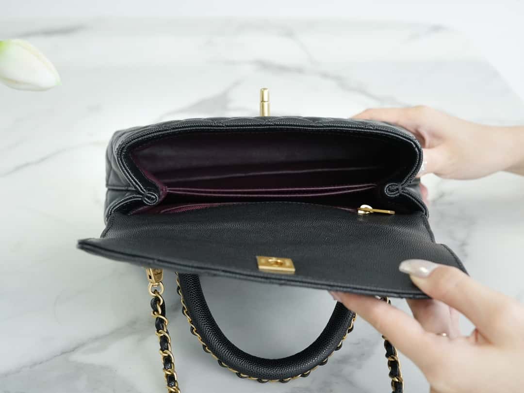 Bolsa CHANEL 23P Coco handle