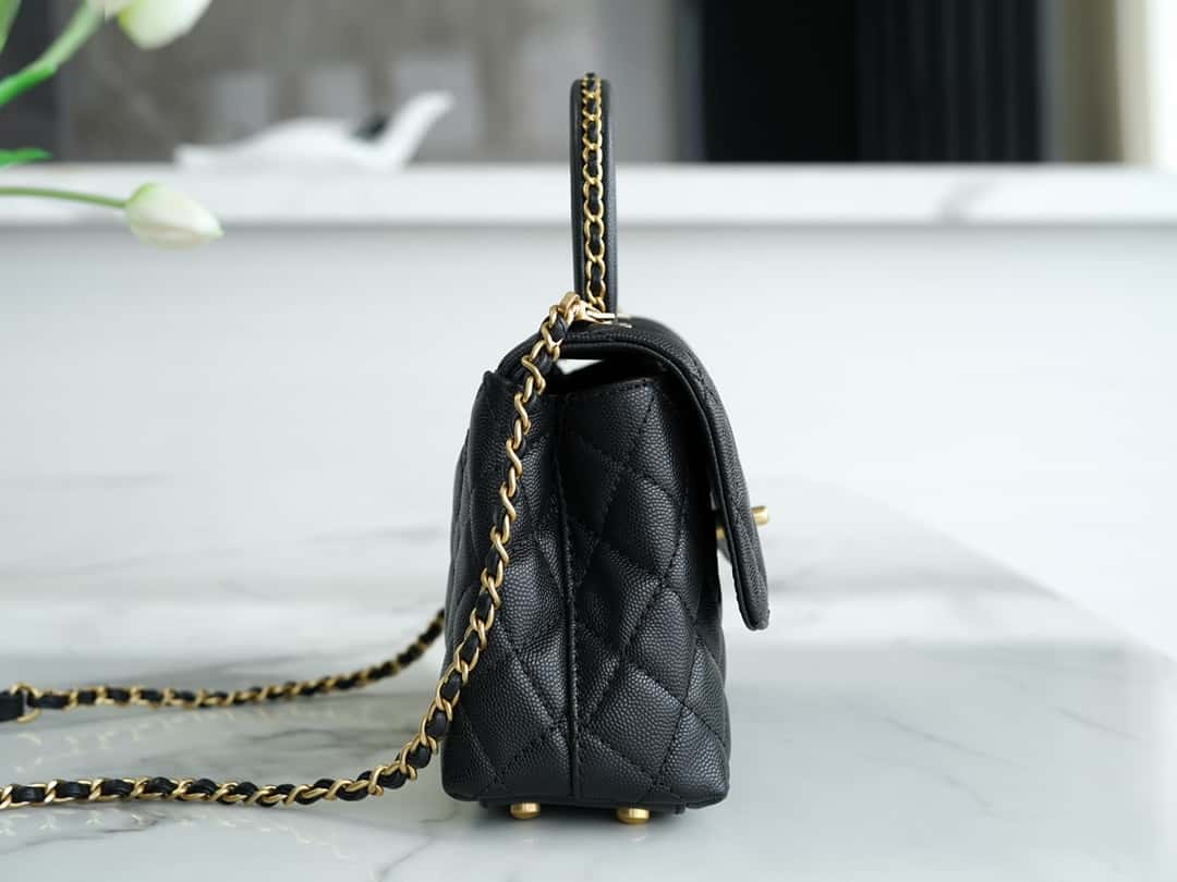 Bolsa CHANEL 23P Coco handle