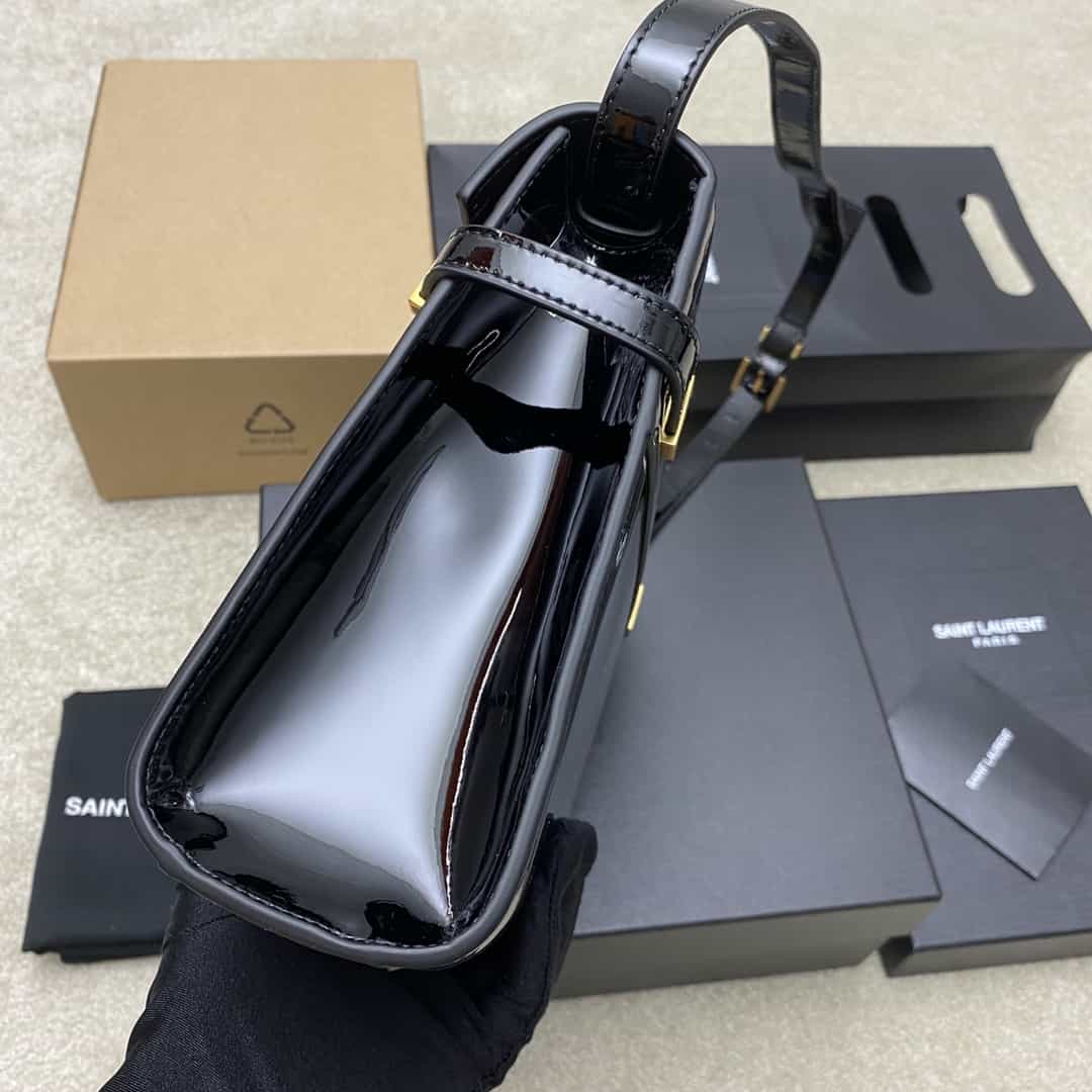 Bolsa Saint Laurent 𝙈𝙖𝙣𝙝𝙖𝙩𝙩𝙖𝙢