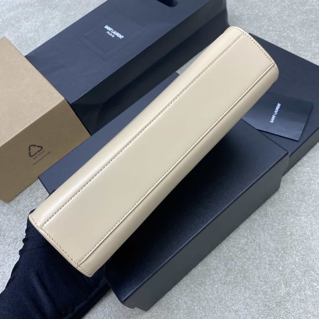 Bolsa Saint Laurent 𝙈𝙖𝙣𝙝𝙖𝙩𝙩𝙖𝙢