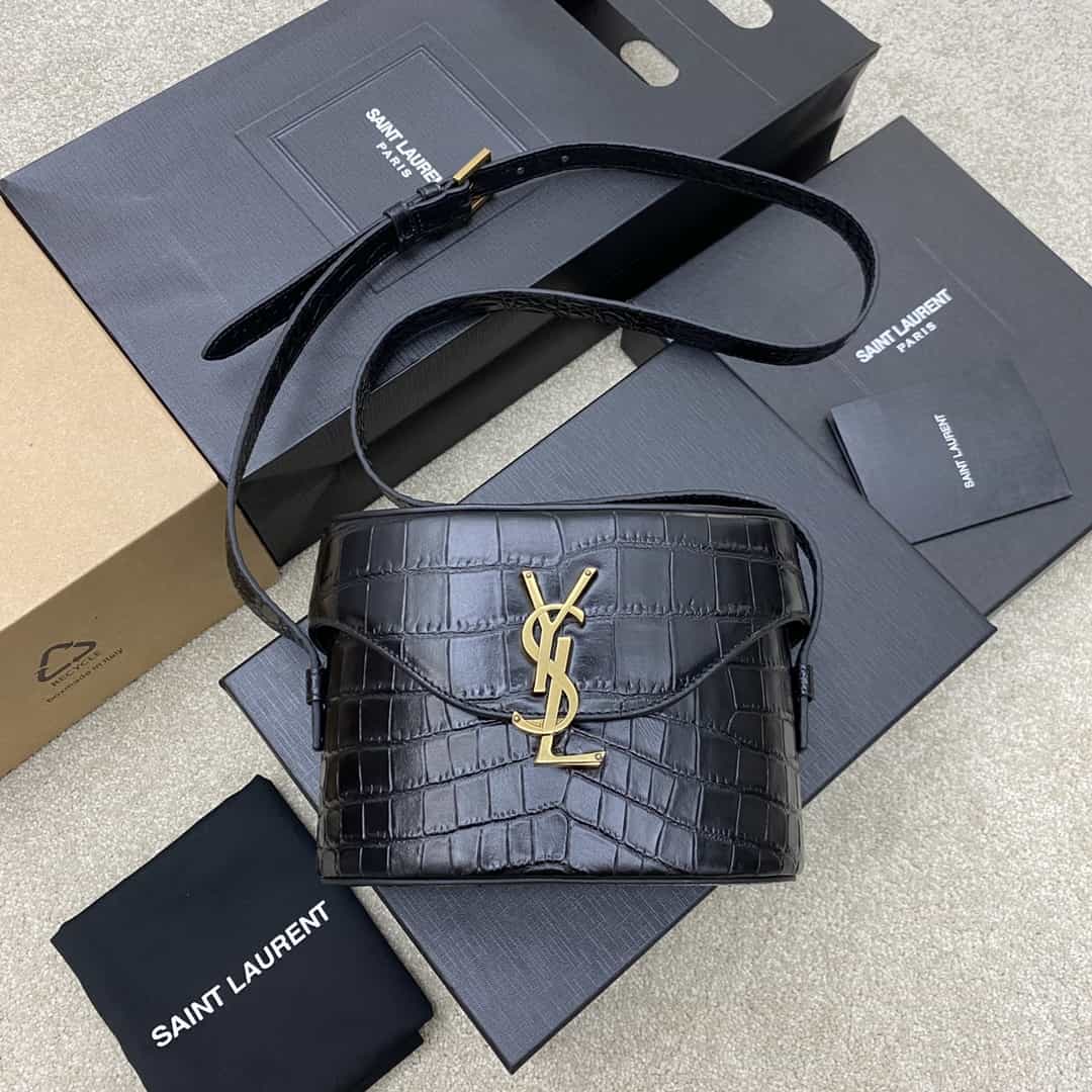 Bolsa Saint Laurent 2023 June