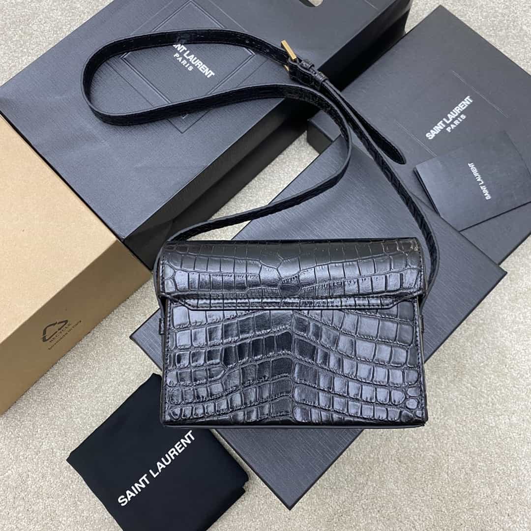 Bolsa Saint Laurent 2023 June