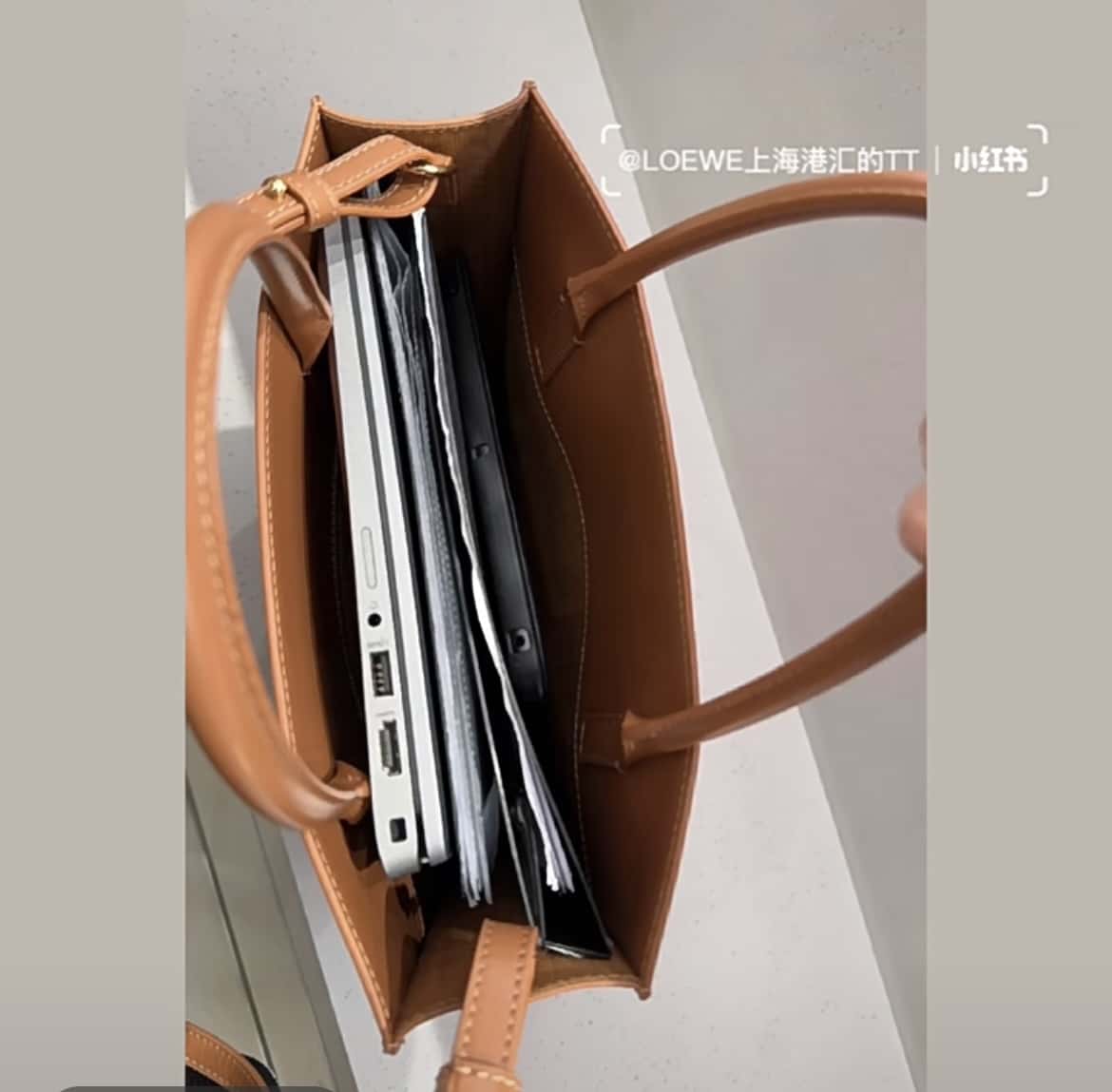 Bolsa Loewe A4 Tote