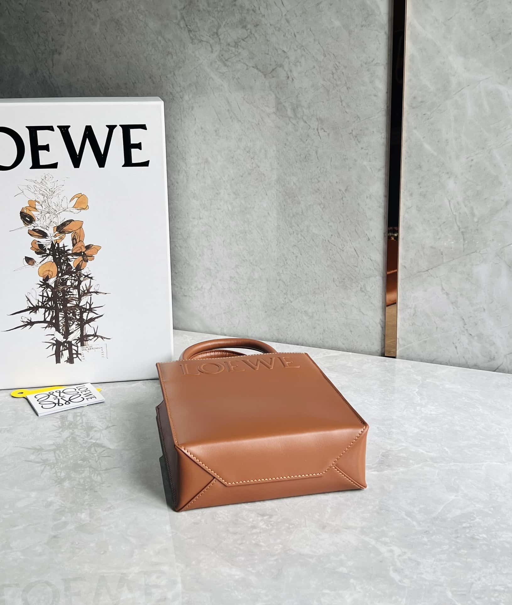 Bolsa Loewe A5 Tote