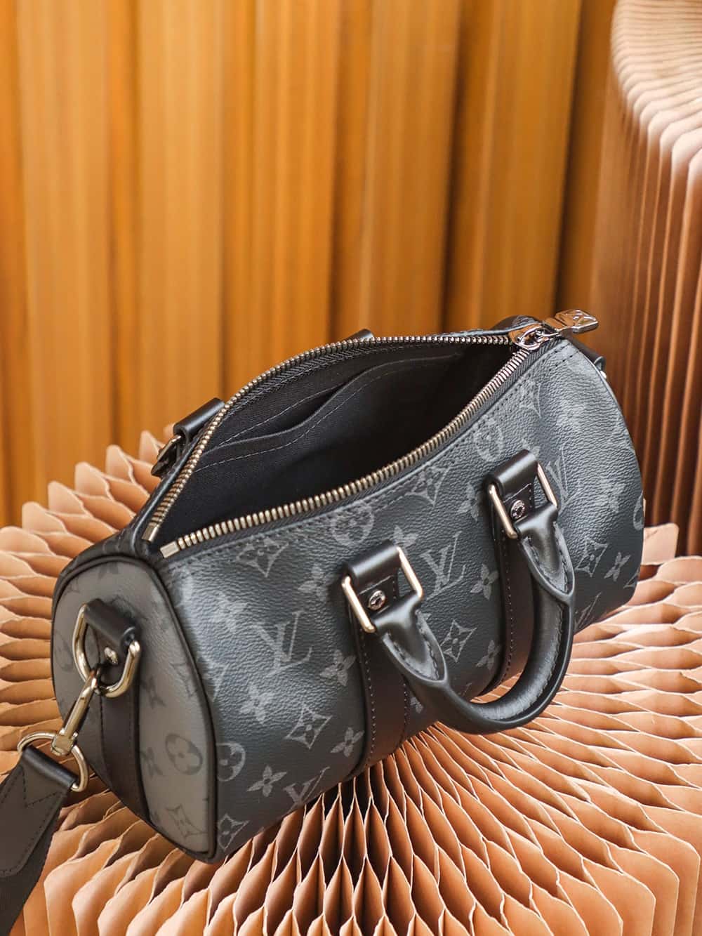 Bolsa Louis Vuitton Keepall Bandoulière 25