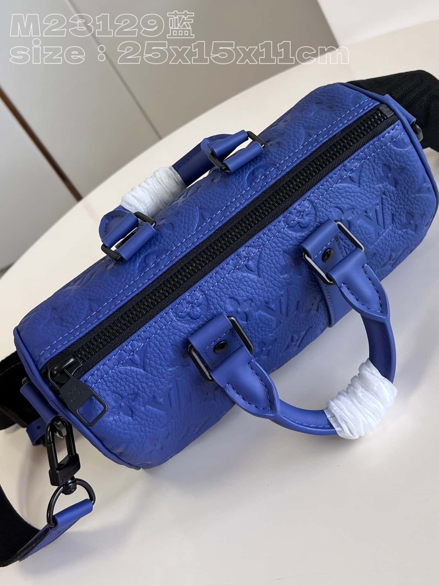 Bolsa Louis Vuitton Keepall Bandoulière 25