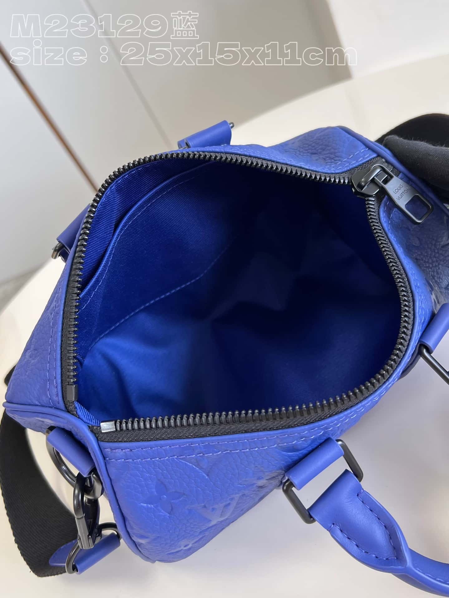 Bolsa Louis Vuitton Keepall Bandoulière 25