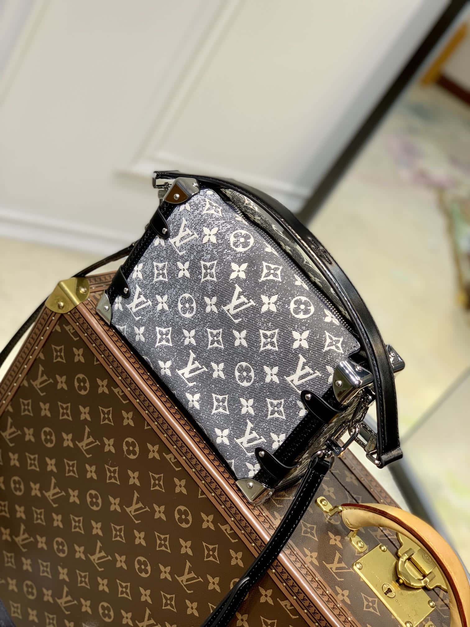 Bolsa Louis Vuitton Side Trunk Bag