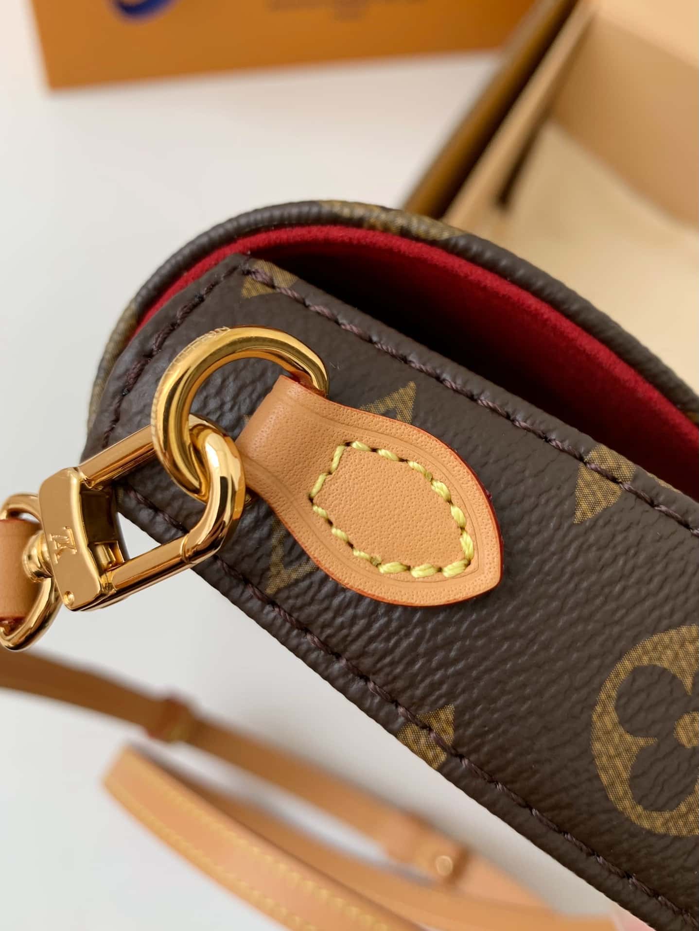 Bolsa Louis Vuitton Micro Chantilly