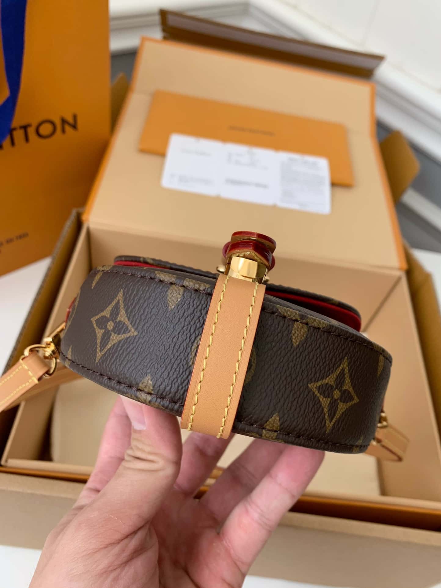 Bolsa Louis Vuitton Micro Chantilly