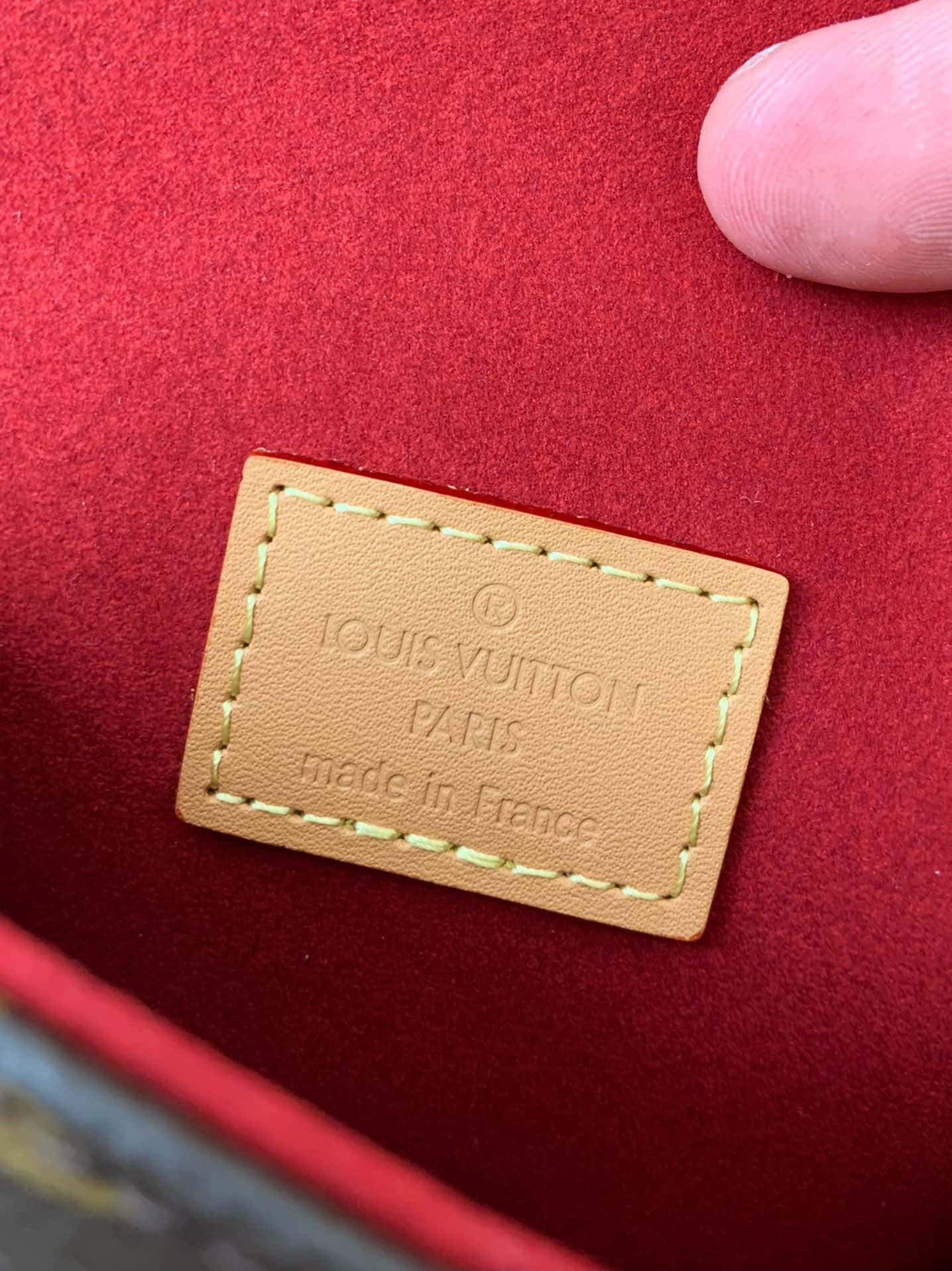 Bolsa Louis Vuitton Micro Chantilly