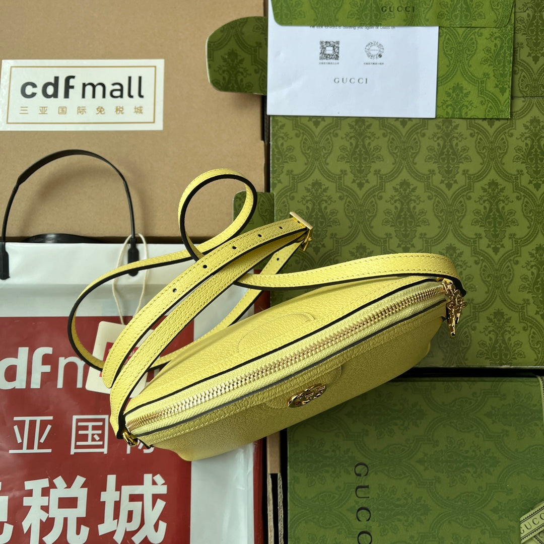 Bolsa Gucci Ophidia Jumbo GG Pequena de Ombro