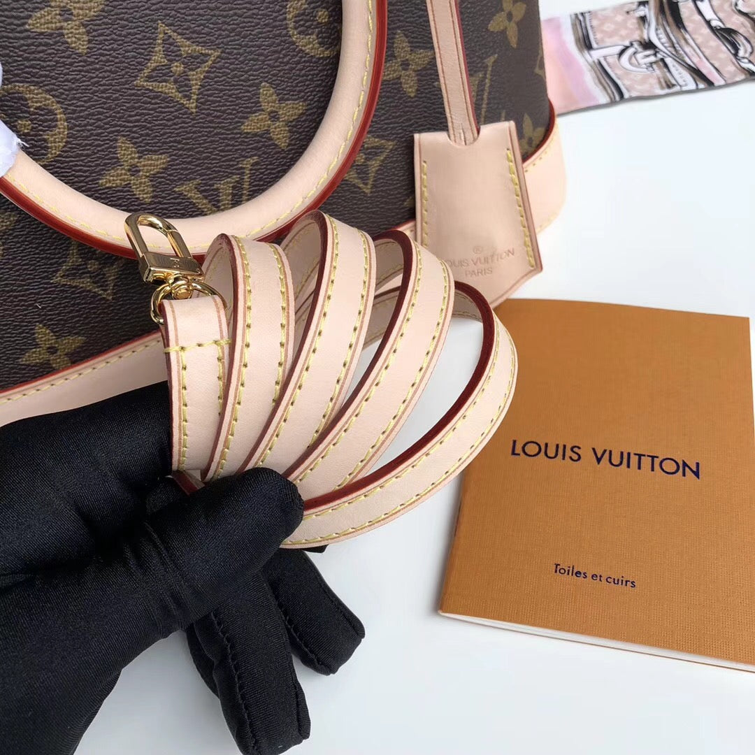 Bolsa Alma BB Louis Vuitton