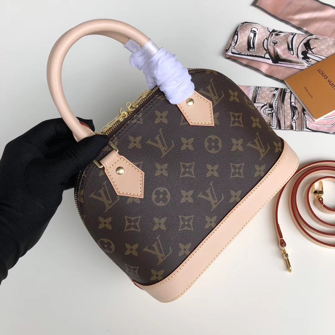 Bolsa Alma BB Louis Vuitton